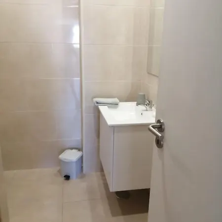 Legacy & Al - No Groups *