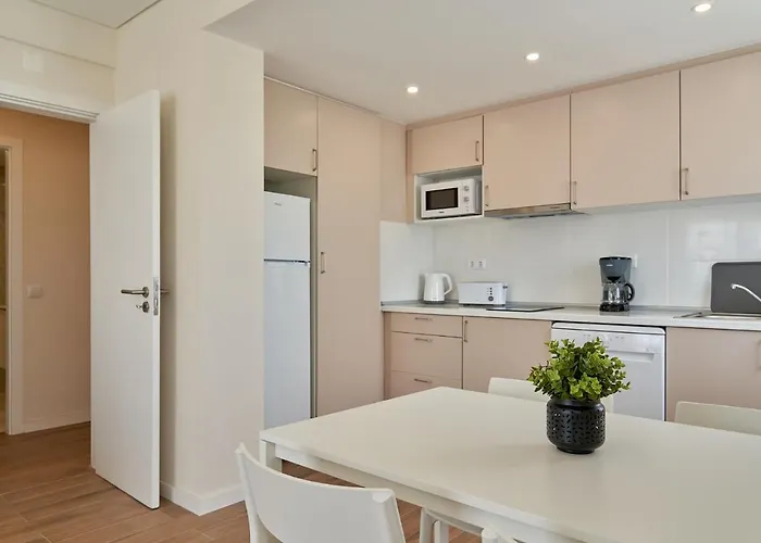 Daire Legacy & Al - No Groups